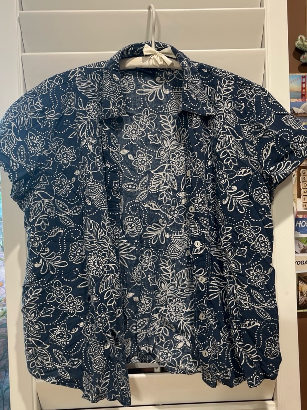 Women's Short-Sleeve Floral Button-Up Shirt - Navy